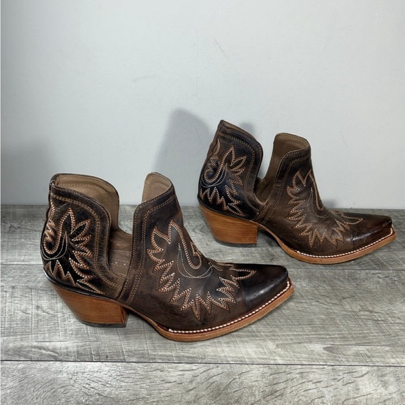 Ariat Shoes - Brown Western Ankle Boots